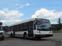 RTCS TUM-17 - 2004 Nova Bus LFS (ex-Autocars des Chutes 04-69, Exx-Coach Canada 4976, nee Transport of Rockland 4976)