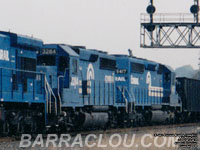 CR 3284 - GP40-2 (To CSXT 4402)